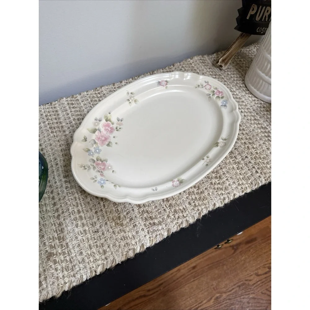 Pfaltzgraff VINTAGE Tea Rose Pattern Large 14x8.5